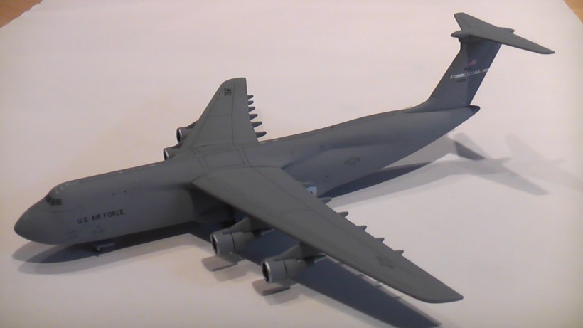 Lockheed C-5B.JPG