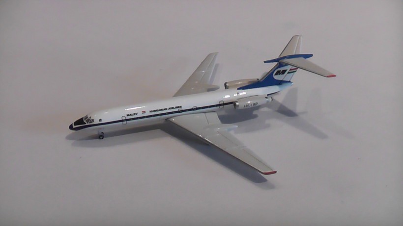 Tupolev Tu-134A.JPG